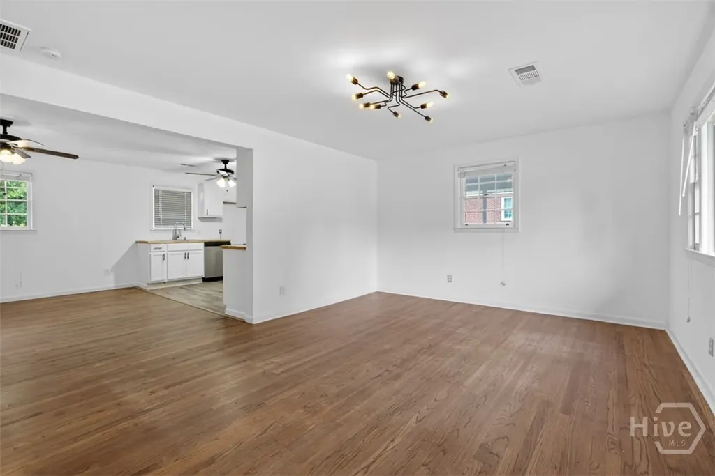 207 Buena Vista Street Winder GA 30680