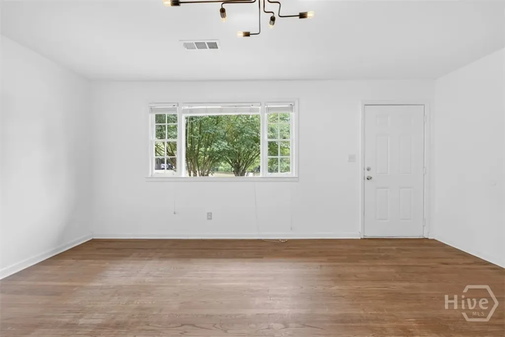 207 Buena Vista Street Winder GA 30680