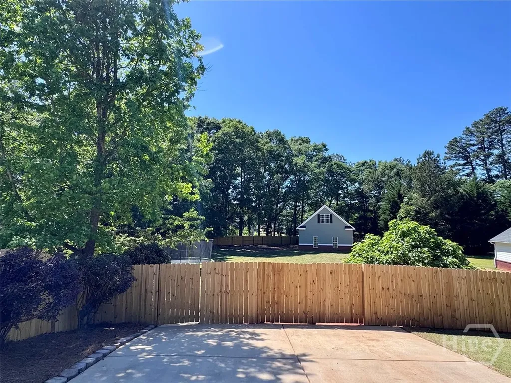 1061 Timarron Trail Watkinsville GA 30677