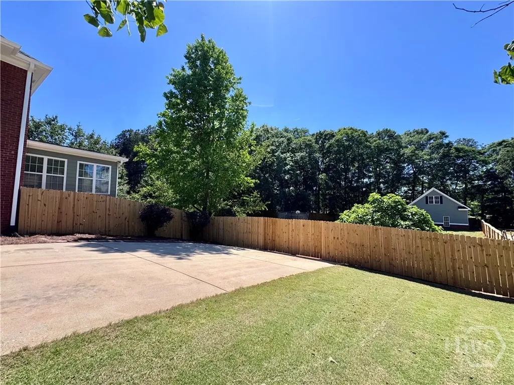 1061 Timarron Trail Watkinsville GA 30677