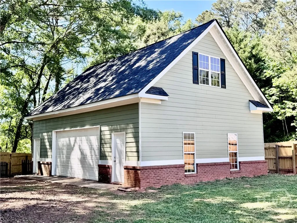 1061 Timarron Trail Watkinsville GA 30677