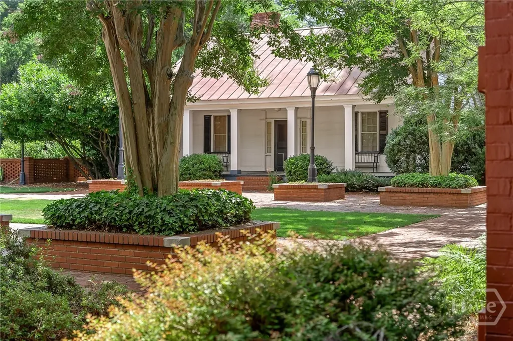 570 Prince Avenue Athens GA 30601