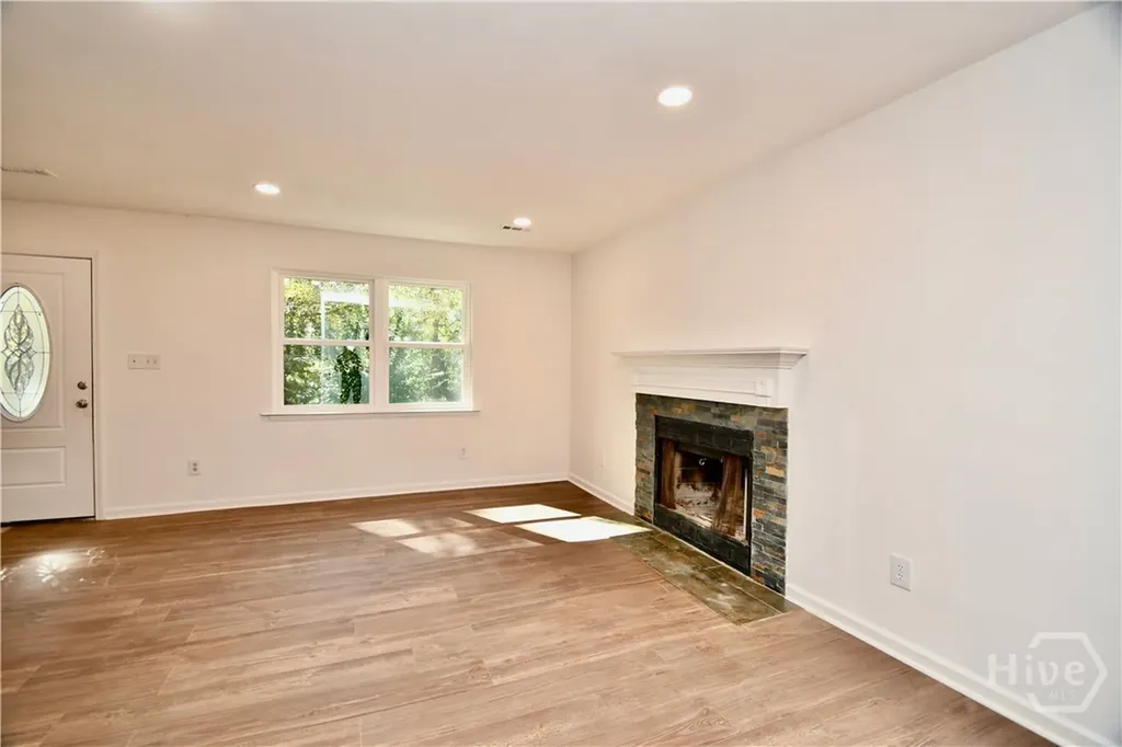 110 Thomas Trail Covington GA 30016