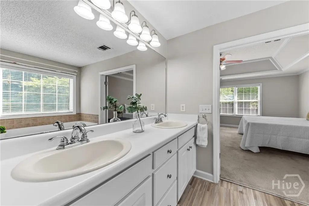 180 Laurel Oaks Lane Jefferson GA 30549