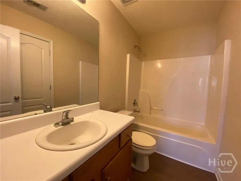 218 Bridgewater Circle Athens GA 30601
