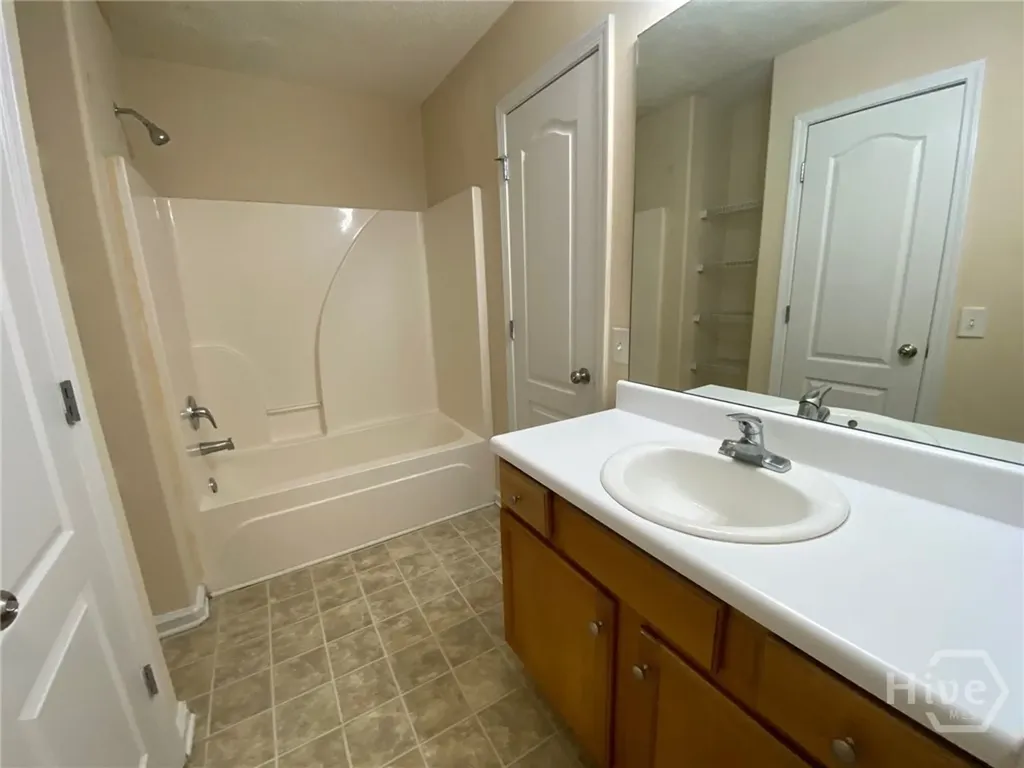 218 Bridgewater Circle Athens GA 30601
