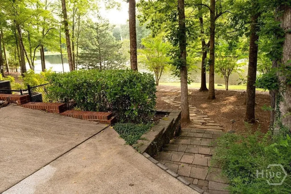 320 Millstone Circle Athens GA 30605