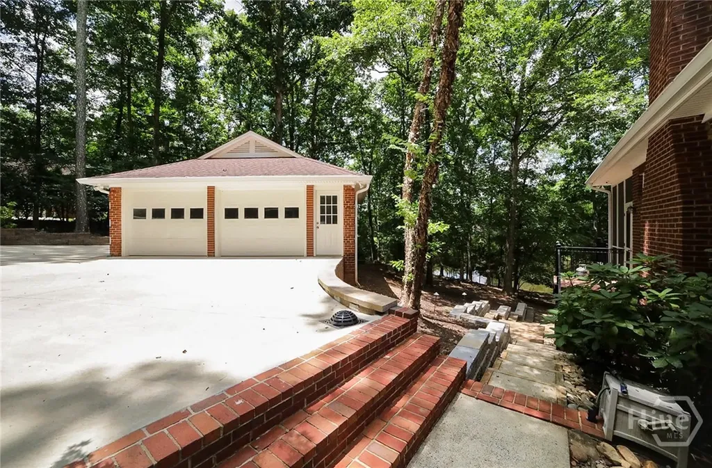 320 Millstone Circle Athens GA 30605
