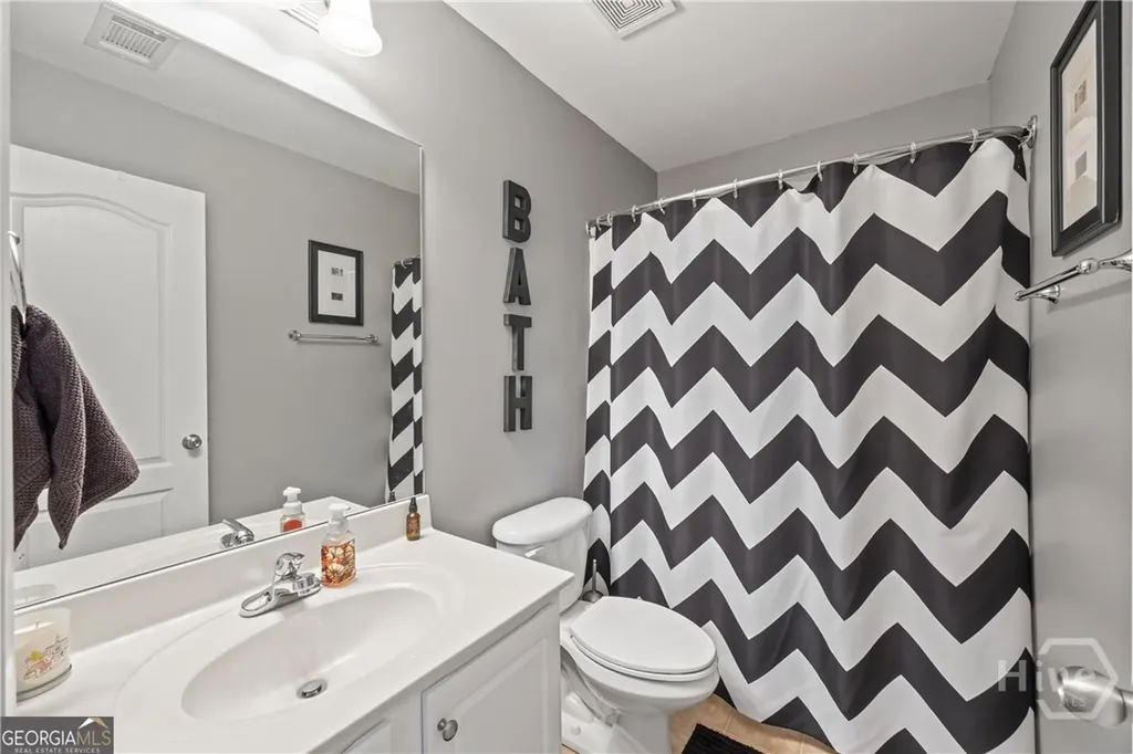 1176 Kimberly Circle Hull GA 30646
