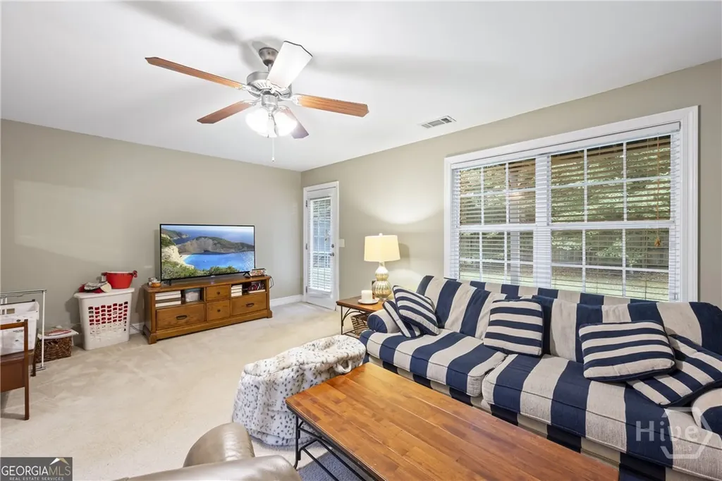 1176 Kimberly Circle Hull GA 30646