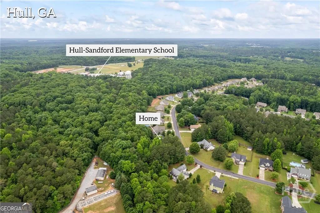1176 Kimberly Circle Hull GA 30646