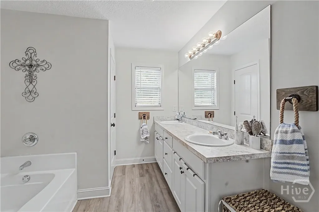 171 Goldshore Way Statham GA 30666