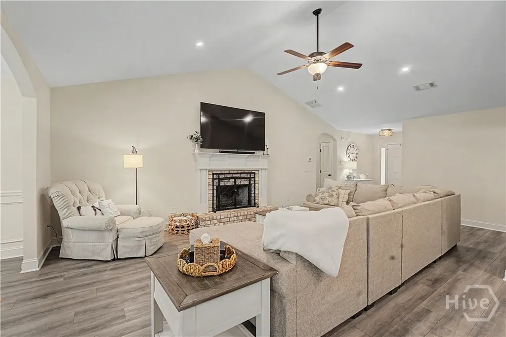 171 Goldshore Way Statham GA 30666