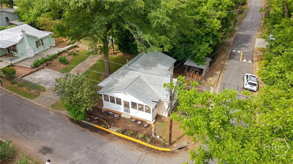 1021 Waddell Street Athens GA 30606