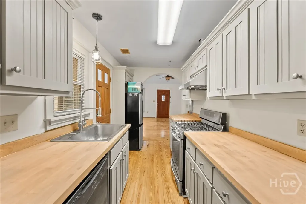 1021 Waddell Street Athens GA 30606