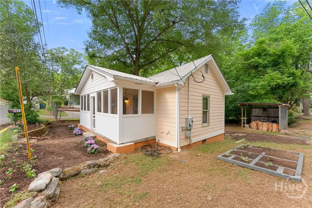 1021 Waddell Street Athens GA 30606