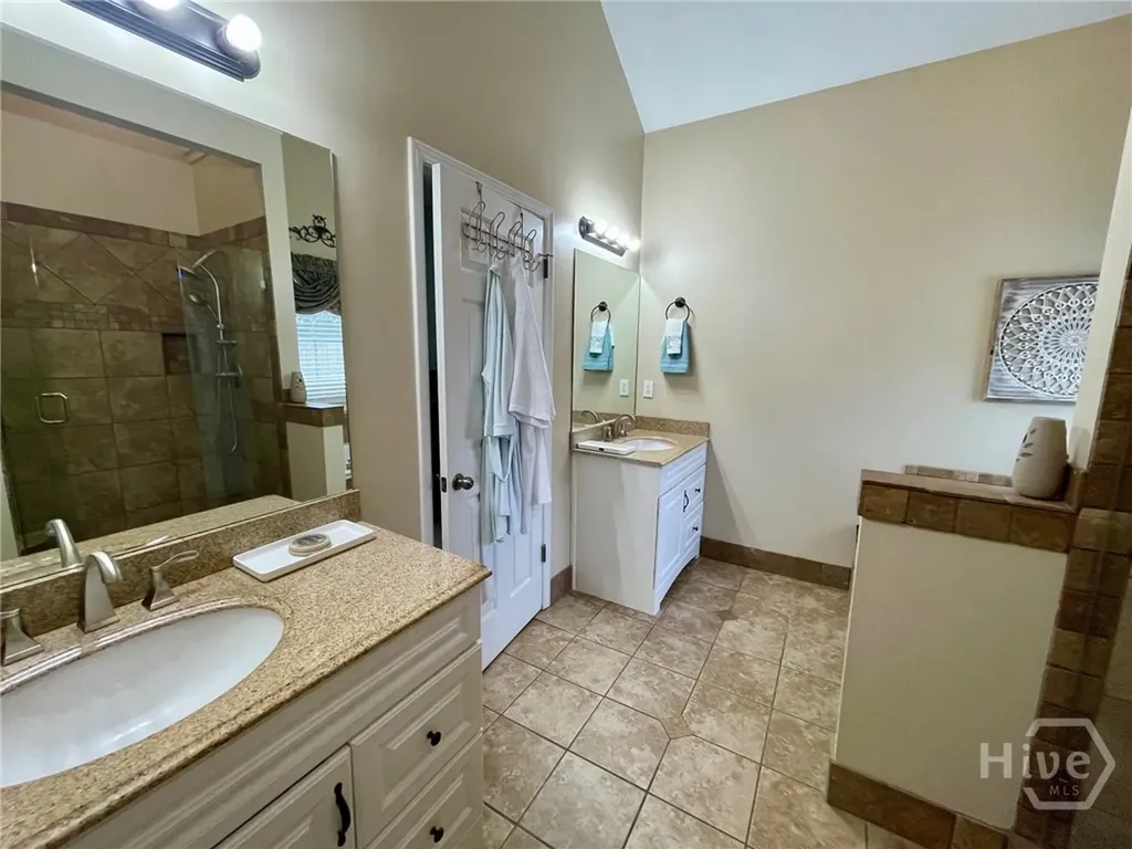 1605 Brooks Pointe Court Lawrenceville GA 30045