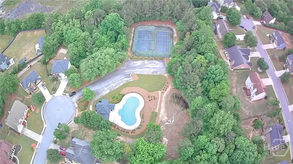 1605 Brooks Pointe Court Lawrenceville GA 30045