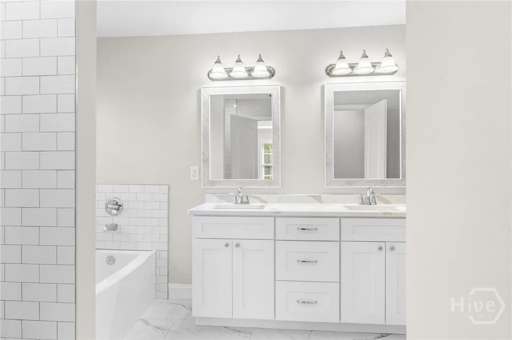 1030 Diamond Way Bogart GA 30622
