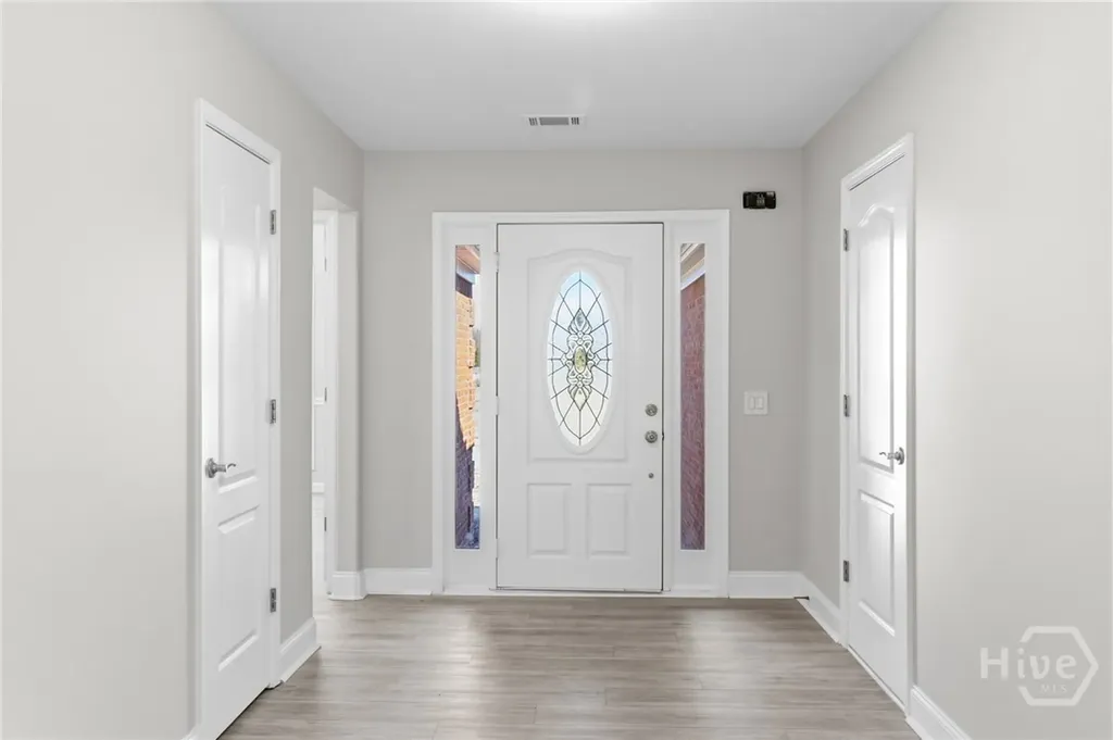 1030 Diamond Way Bogart GA 30622