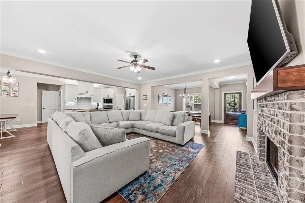 2364 Blazing Star Court Statham GA 30666