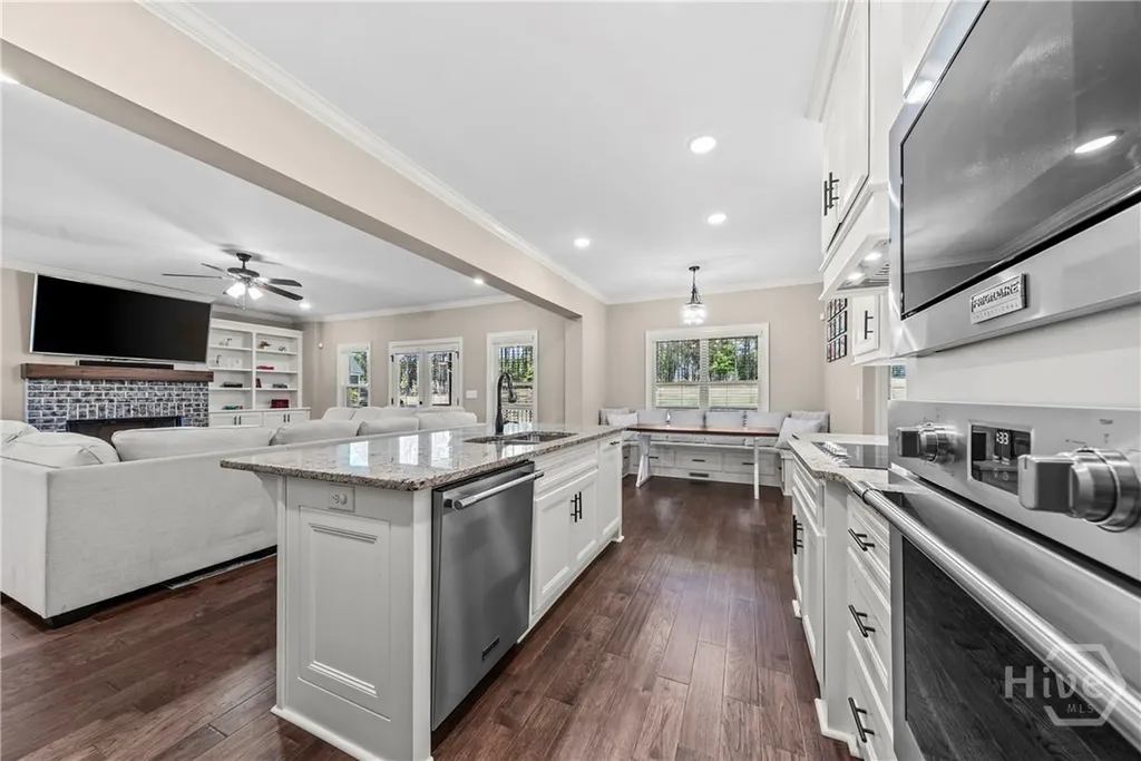 2364 Blazing Star Court Statham GA 30666