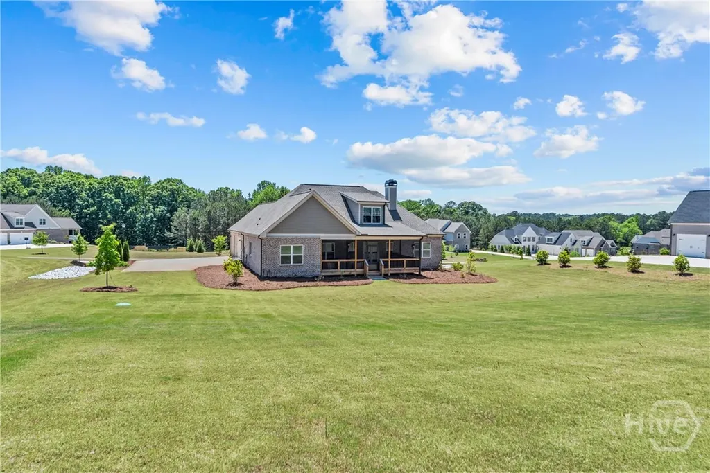 2364 Blazing Star Court Statham GA 30666