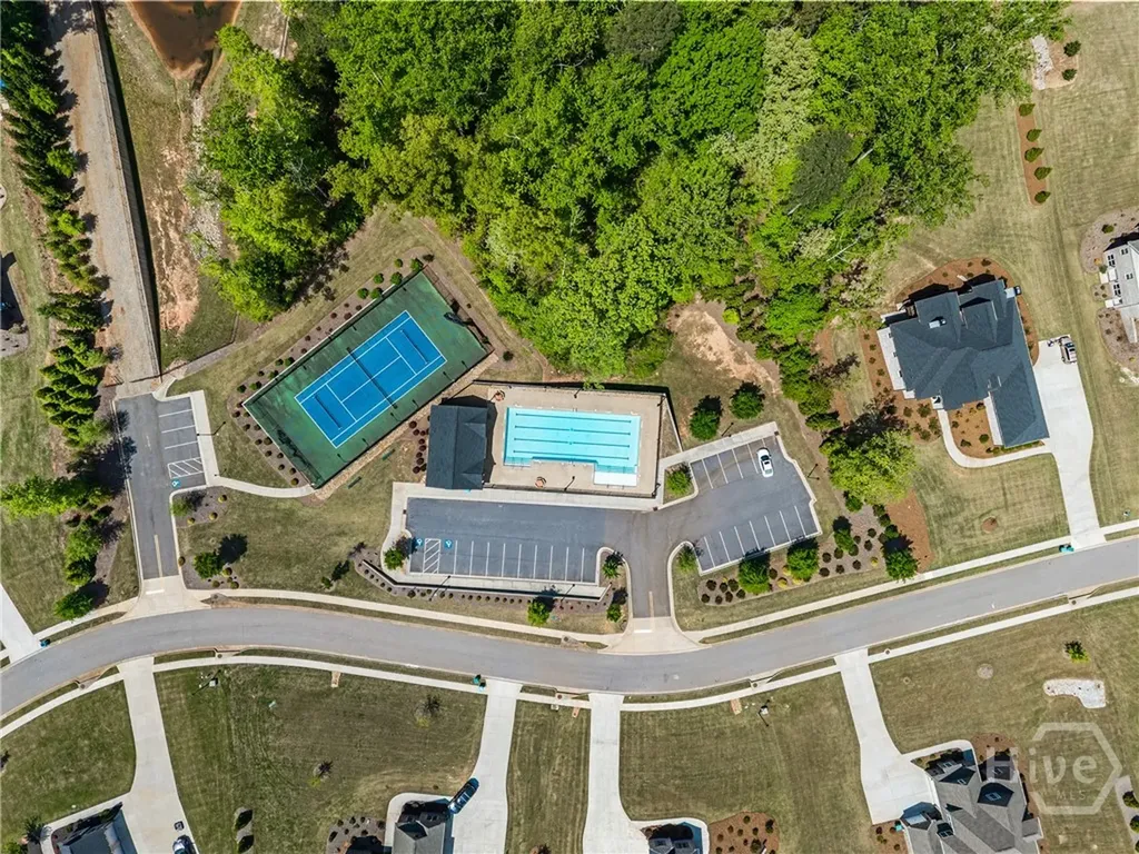 2364 Blazing Star Court Statham GA 30666