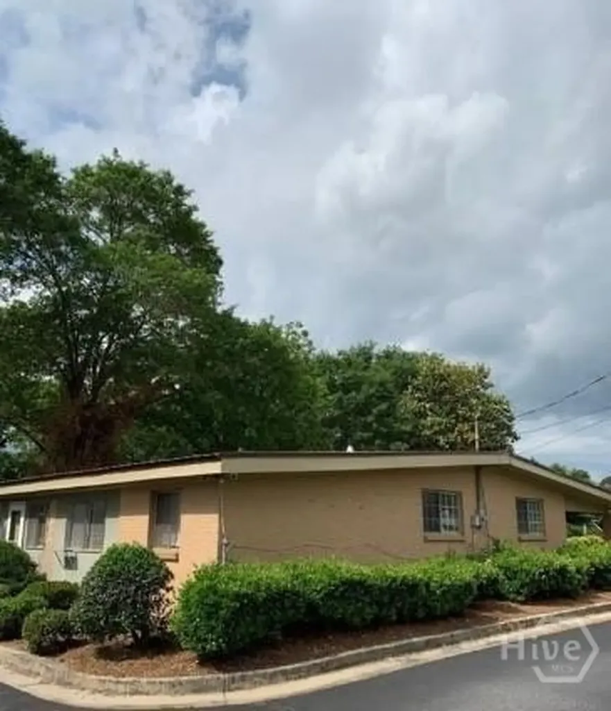 160 Cown Drive Loganville GA 30052