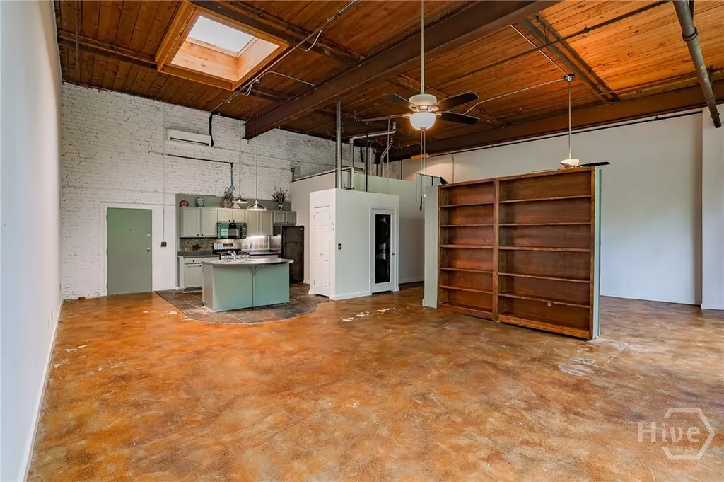 585 White Circle Athens GA 30605