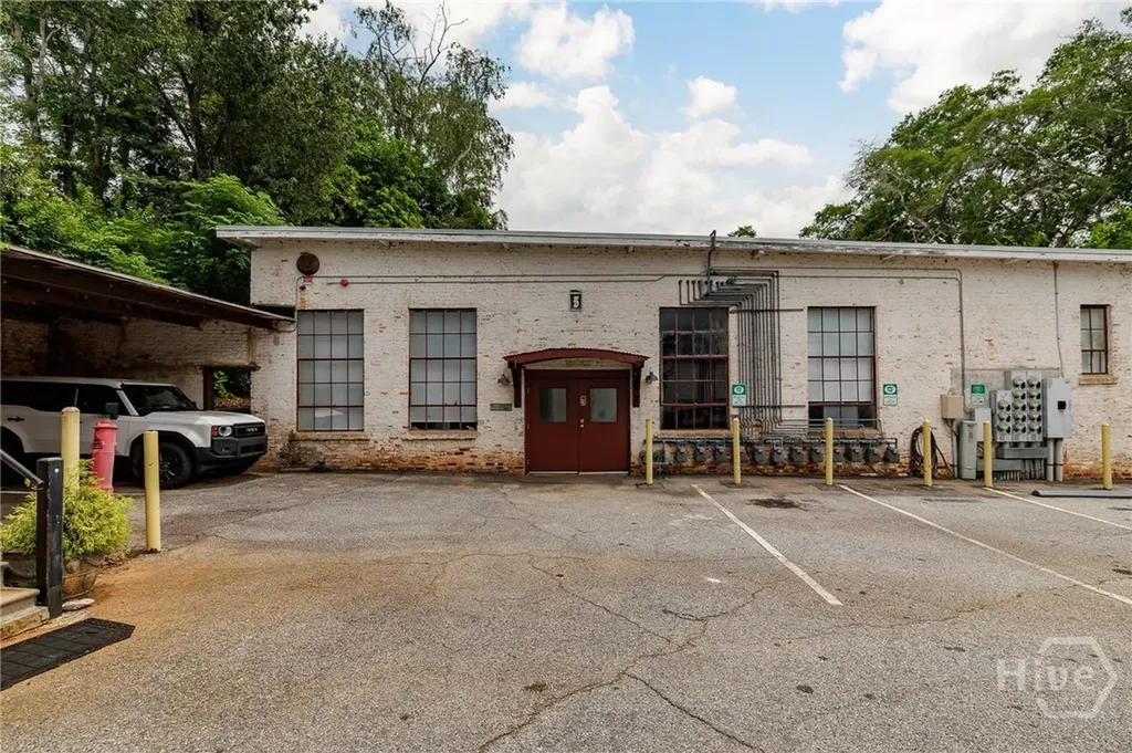 585 White Circle Athens GA 30605