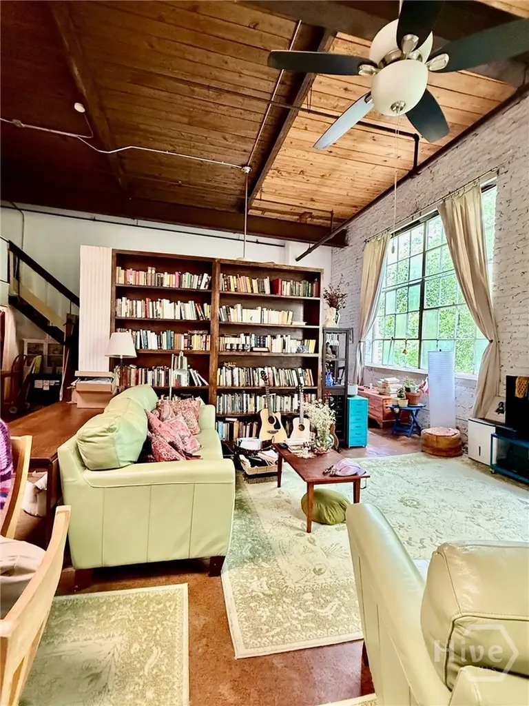 585 White Circle Athens GA 30605