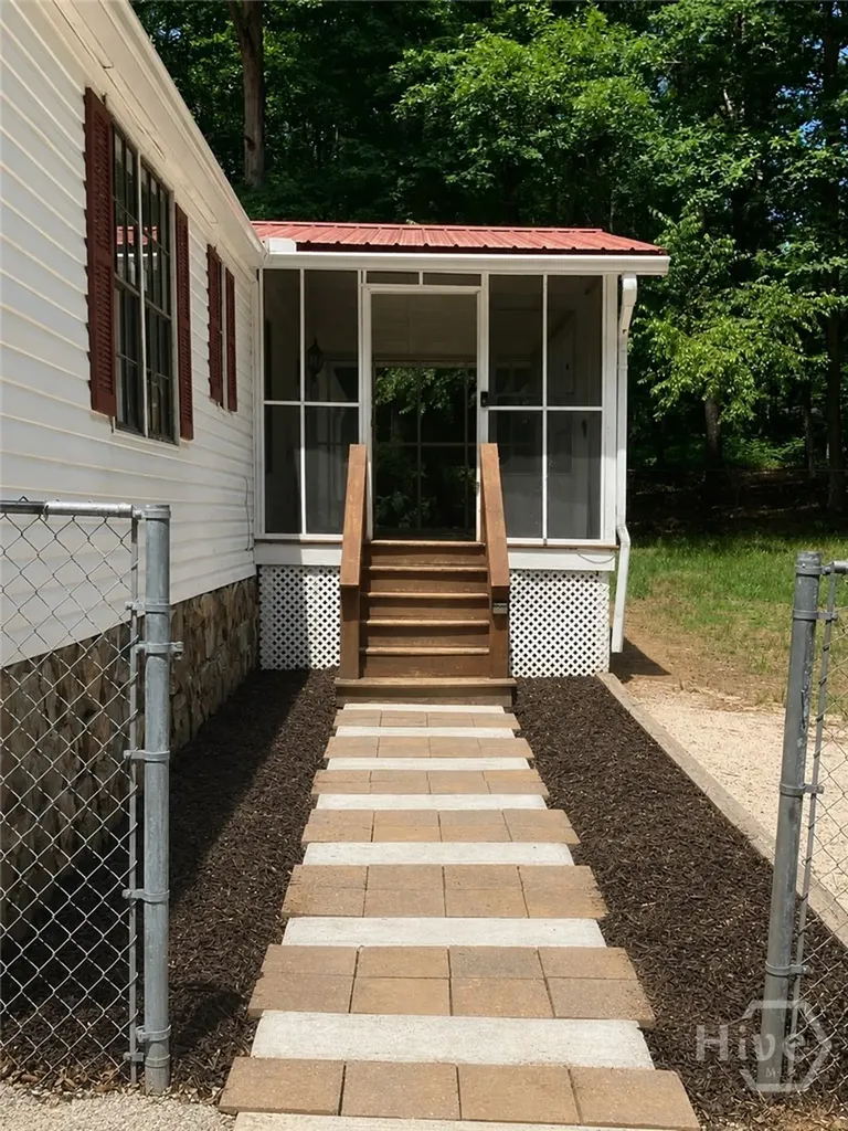 400 W Kellogg Drive Colbert GA 30628