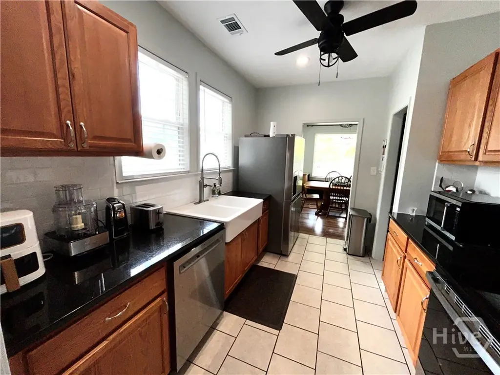 259 N. Oliver Street Elberton GA 30635