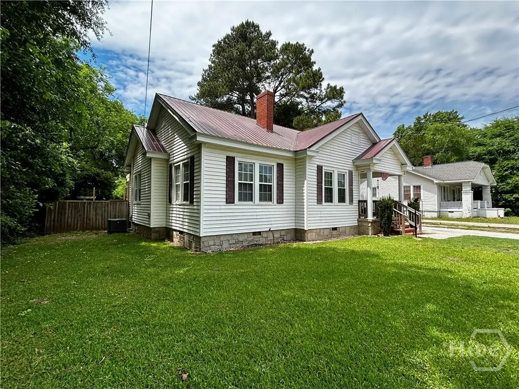 259 N. Oliver Street Elberton GA 30635