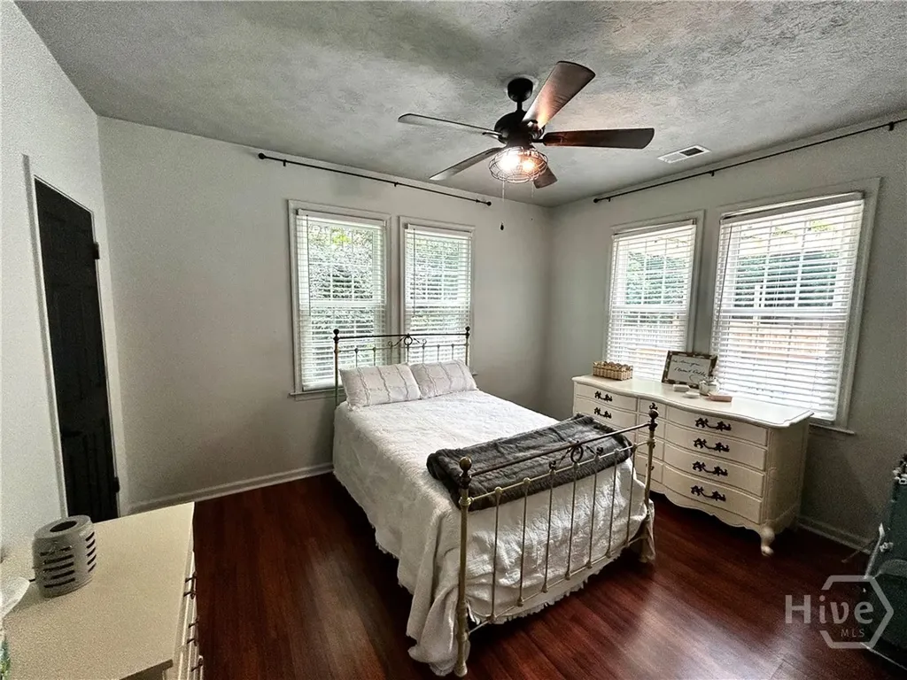 259 N. Oliver Street Elberton GA 30635