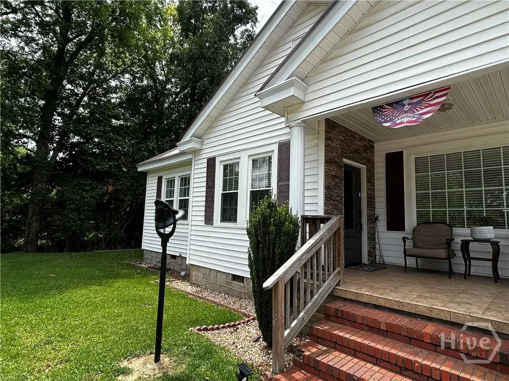 259 N. Oliver Street Elberton GA 30635
