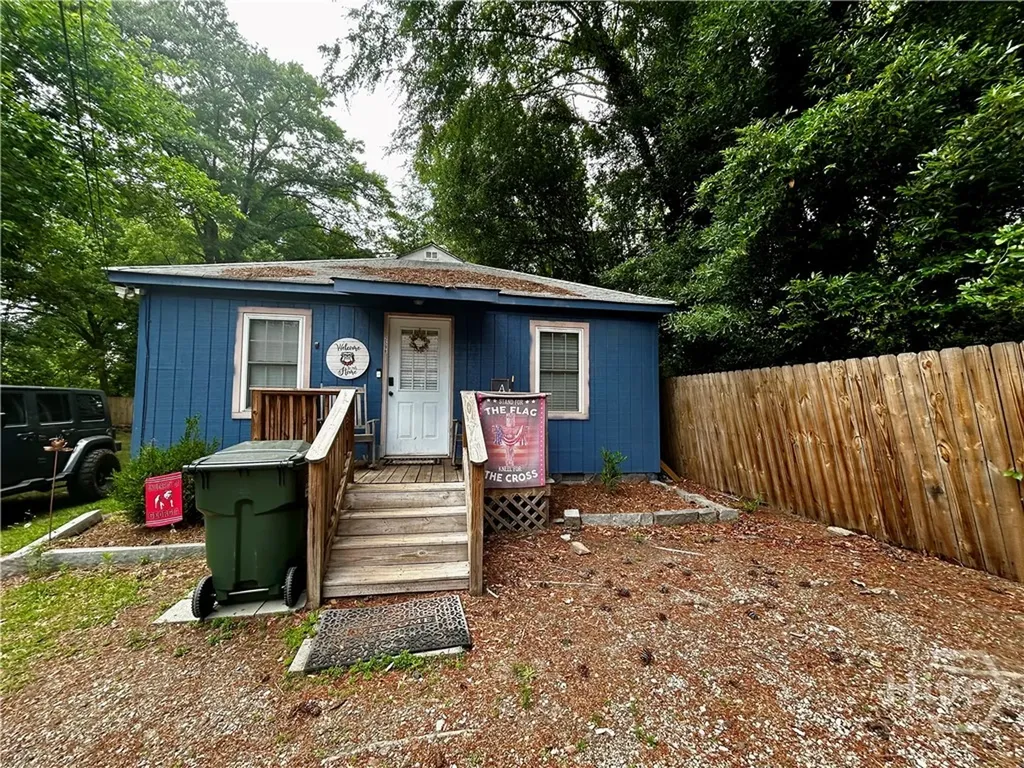 259 N. Oliver Street Elberton GA 30635