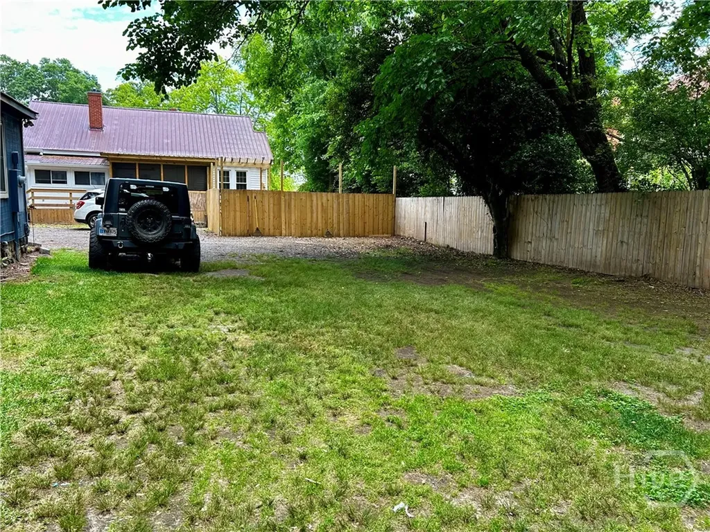 259 N. Oliver Street Elberton GA 30635