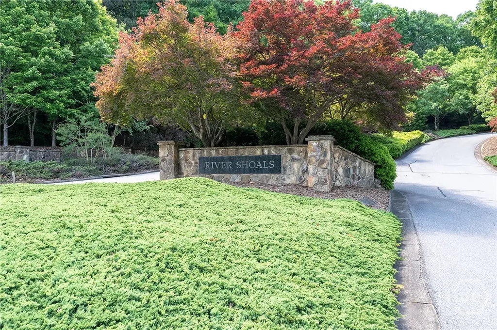 18 River Shoals Drive Athens GA 30606