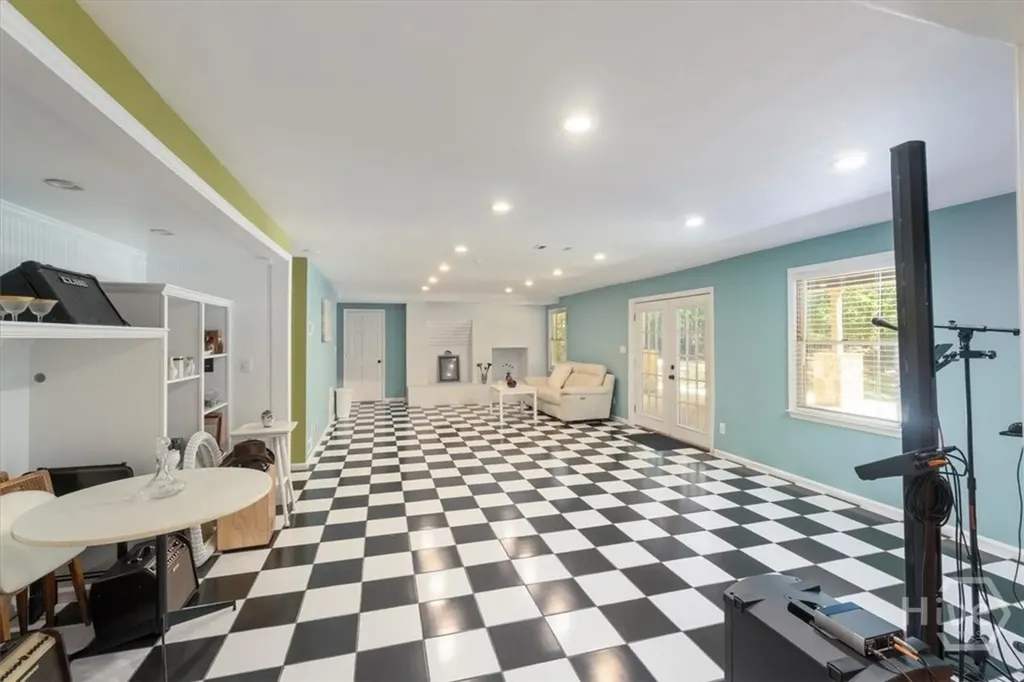 186 Beaver Trail Athens GA 30605