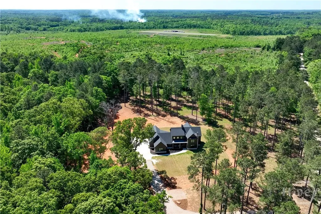 270 Indian Creek Road Good Hope GA 30641