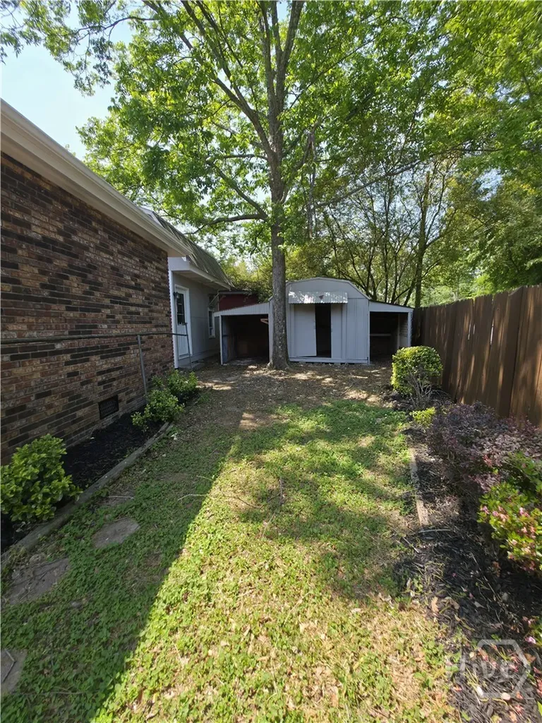 360 Pinkney Street Winder GA 30680
