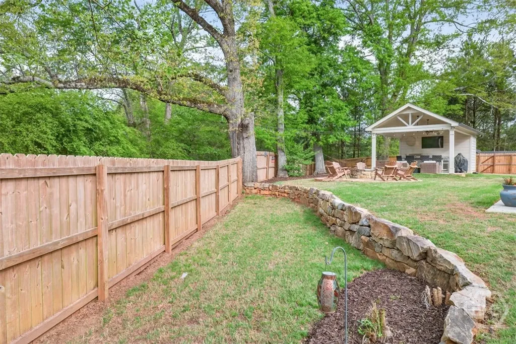 1428 Osborne Road Statham GA 30666