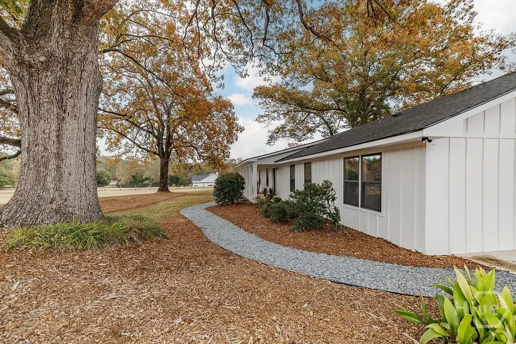 1410 Old Bishop Road Bishop GA 30621