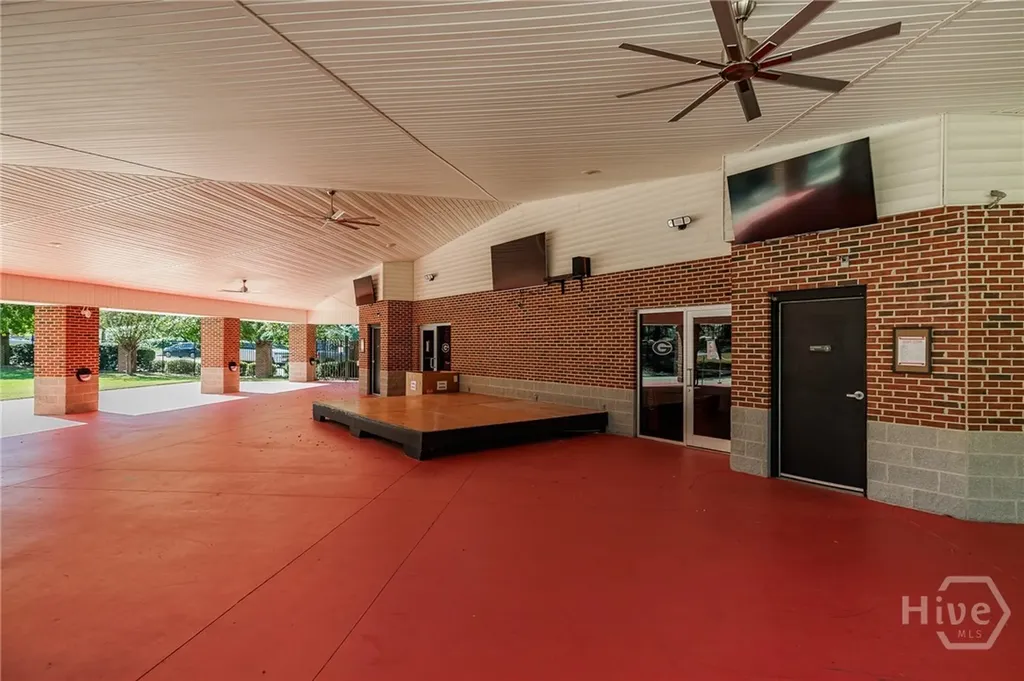 225 Oak Street Athens GA 30605