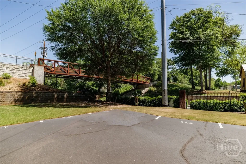 225 Oak Street Athens GA 30605