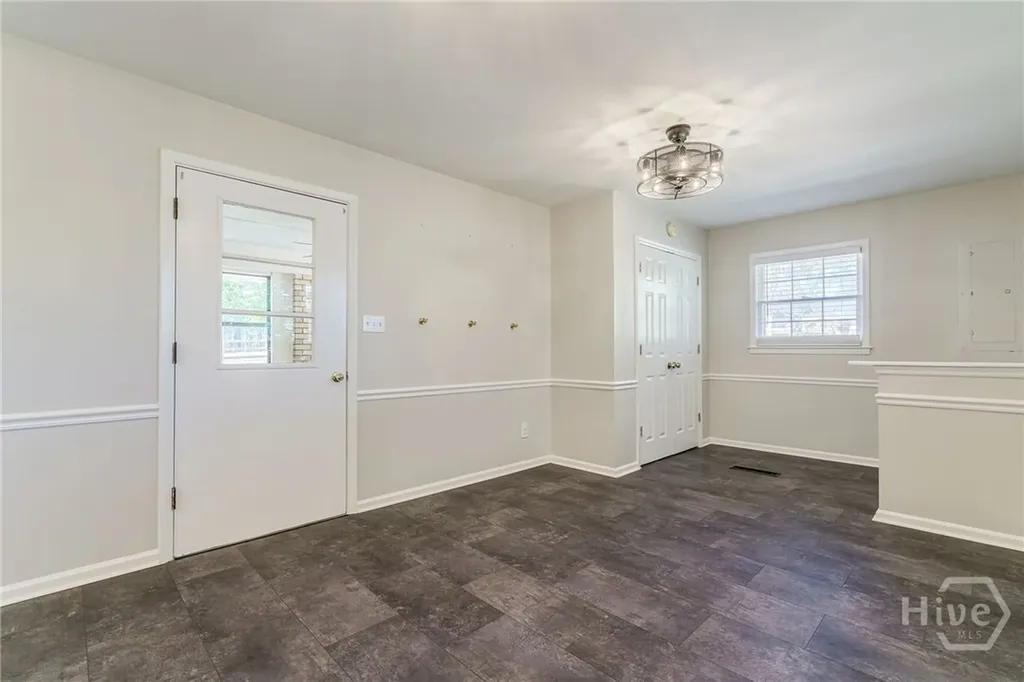 8100 Hog Mountain Road Statham GA 30666