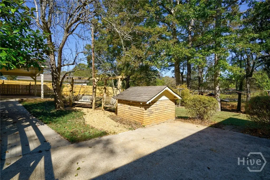 8100 Hog Mountain Road Statham GA 30666