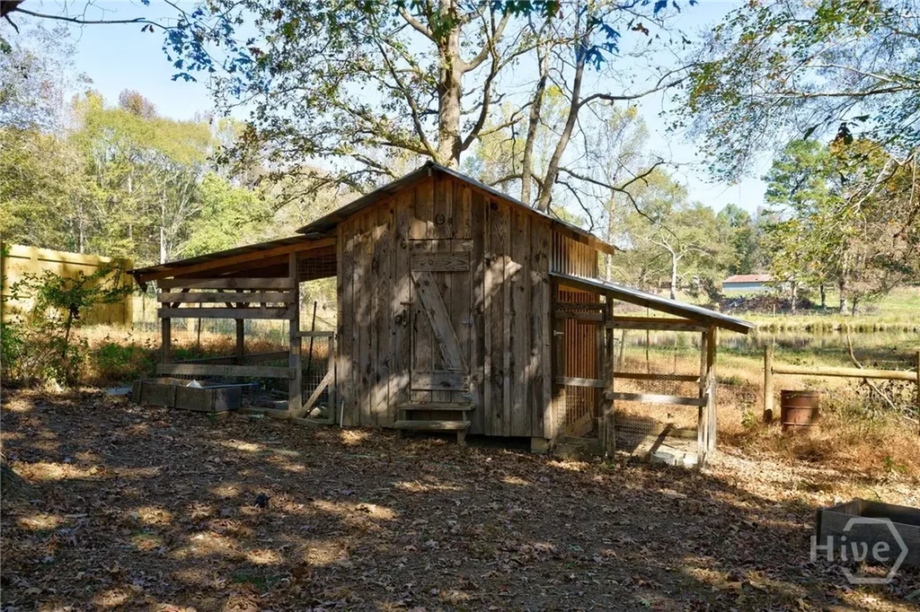 8100 Hog Mountain Road Statham GA 30666
